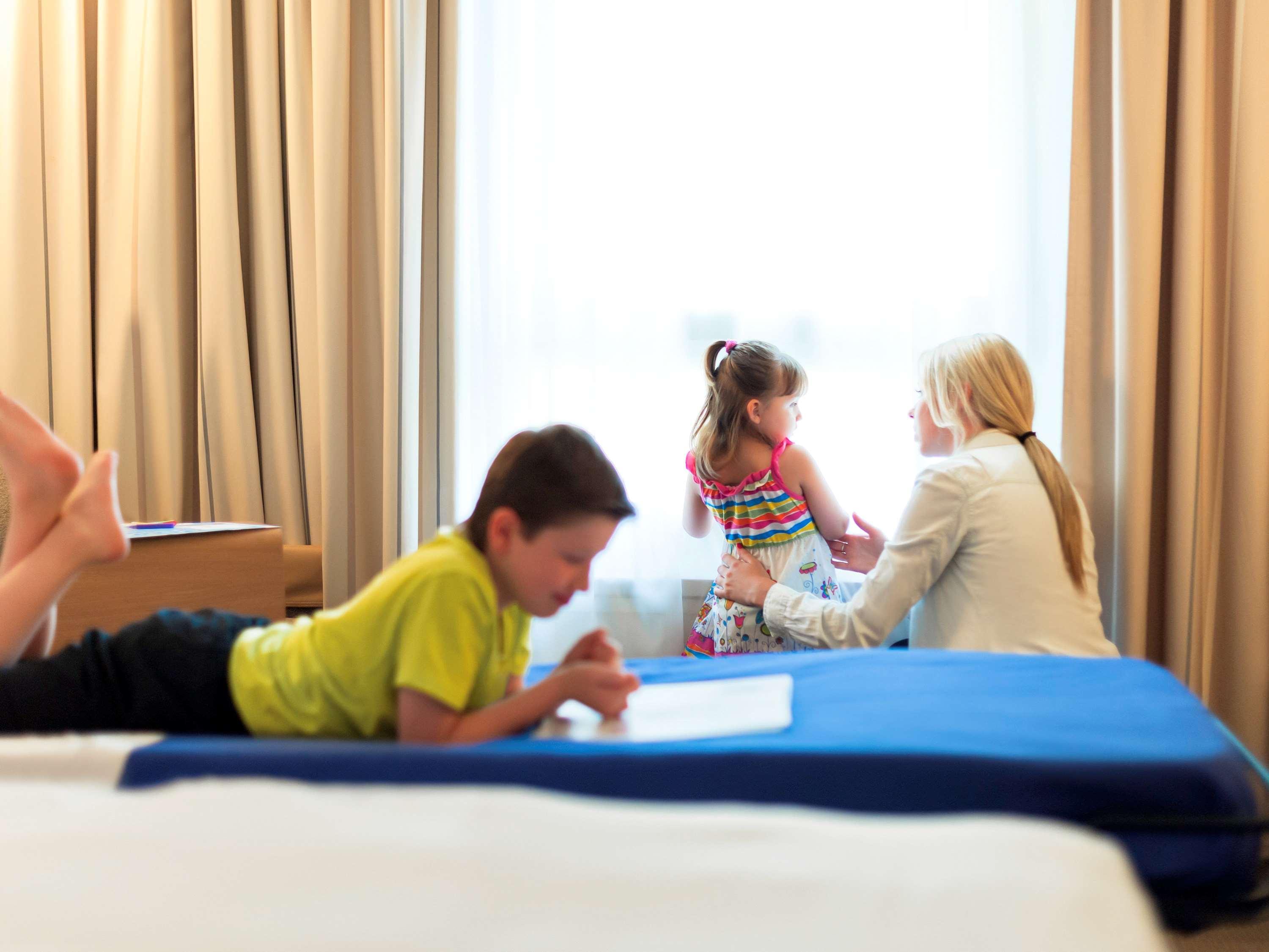 Novotel Pau Pyrenees レスカー エクステリア 写真